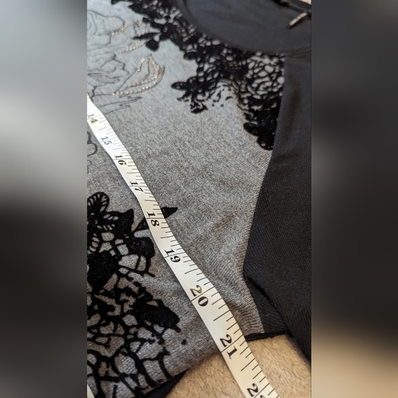 Tricotto black/grey floral studded top XL - Picture 2 of 7